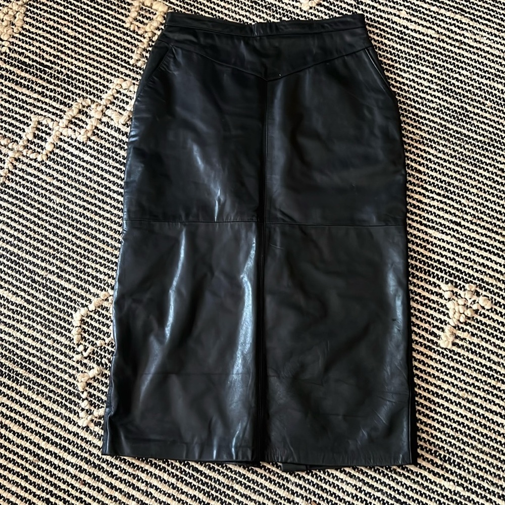 Outerbound by HMS black leather pencil skirt. Size 15/16.